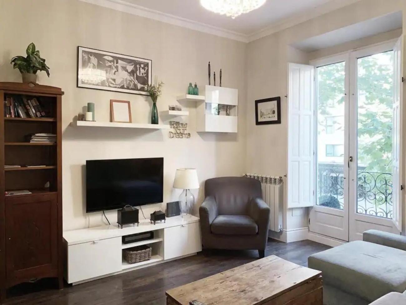 Apartamento Atocha Madrid Centro Ave Muy Grande 外观 照片